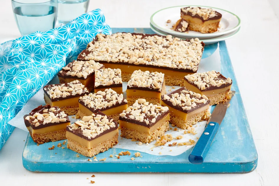 choc-caramel slice