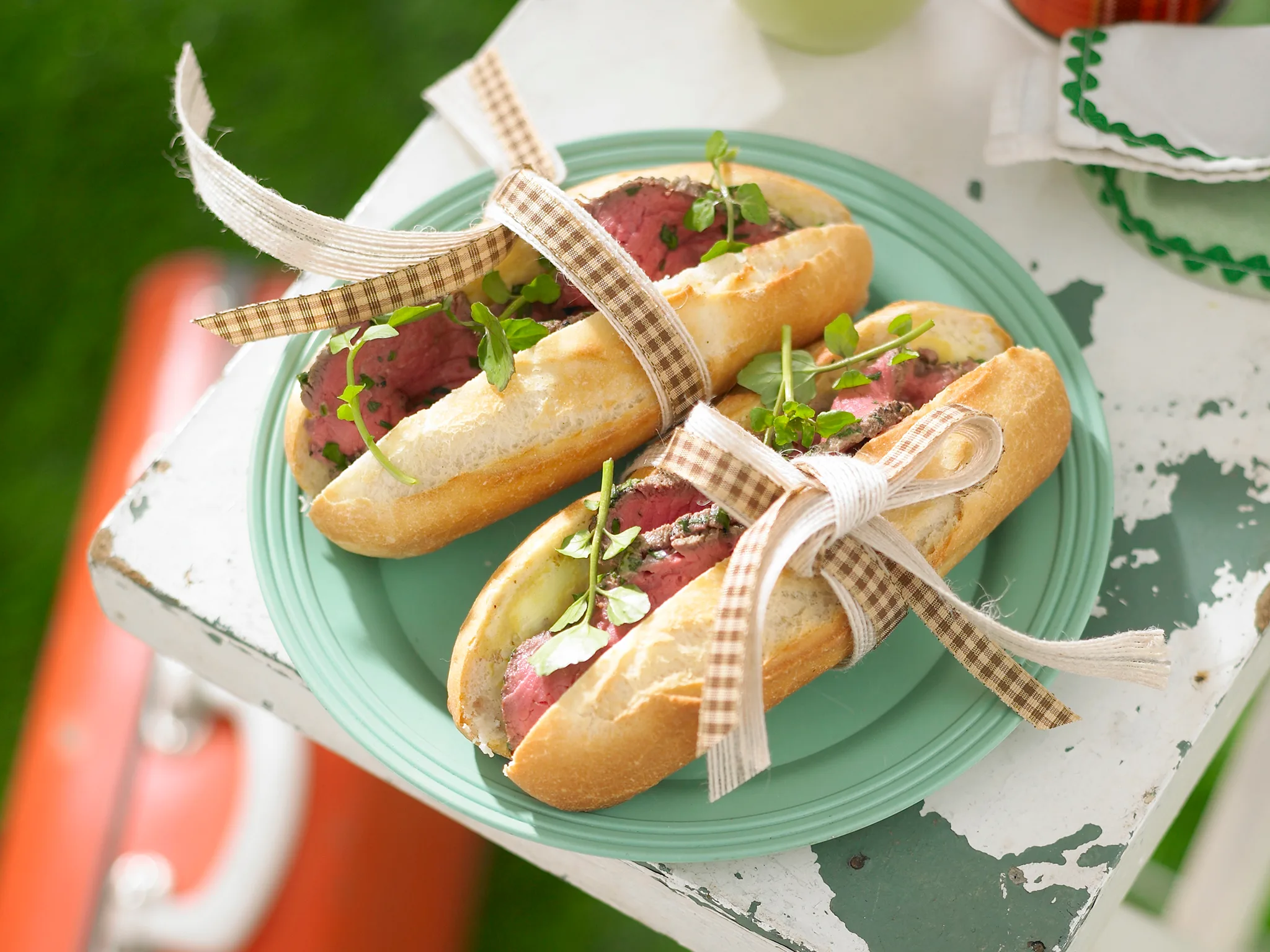 Peppered rare roast beef rolls