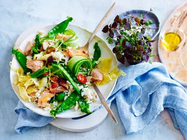 Hot-smoked salmon with cauliflower ‘fried rice’ salad