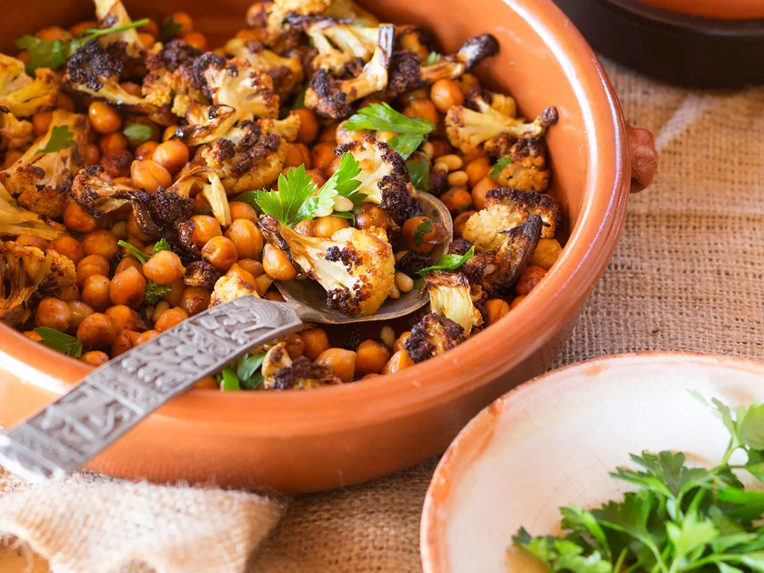 Roasted cauliflower and chickpeas