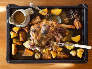 Family roast lamb