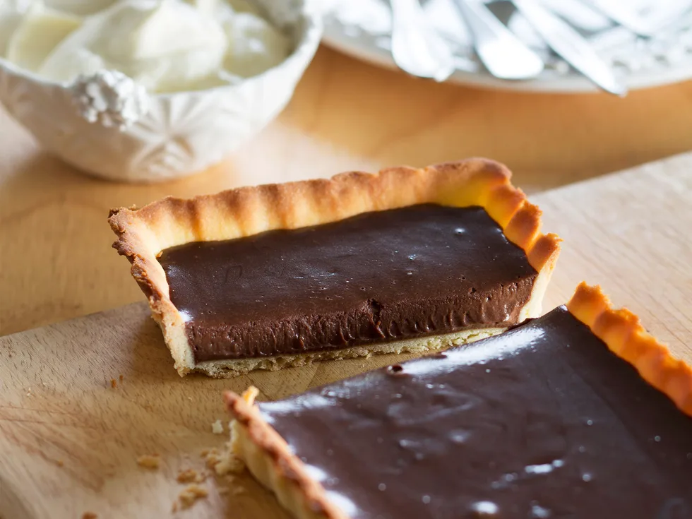 Chocolate tart