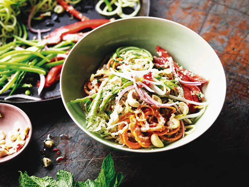 Raw pad thai with kaffir lime