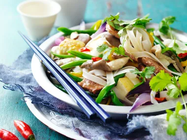 Pork and tofu rice noodles