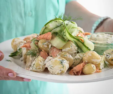 Salmon & dill salad