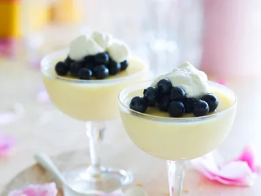 Blueberry-and-lemon-creams_0066