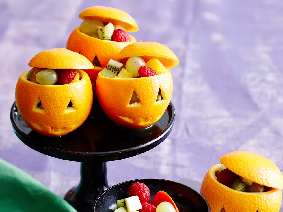 Toothy frooty jack-o'-lanterns