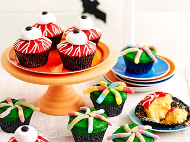 Little cakes of horror