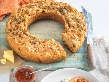 Chorizo, fennel and caraway ring