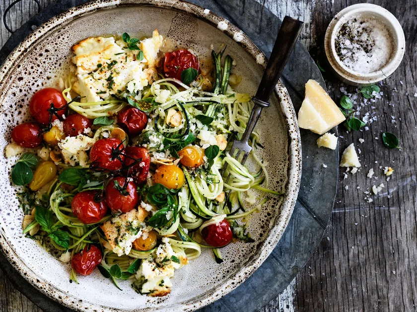 Zucchini ‘spaghetti’ with tomato and feta