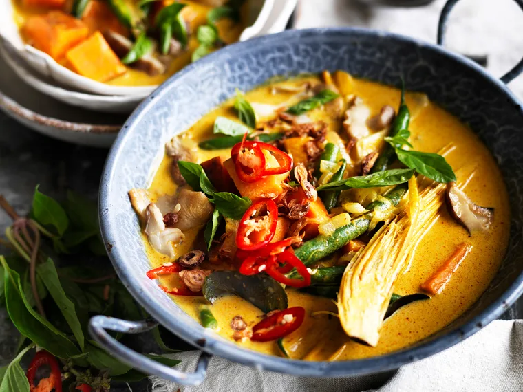 Vegetarian Thai yellow curry