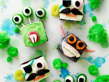 Scary monster cupcakes
