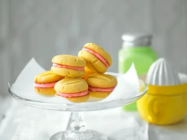 Gluten-free shortbread creams