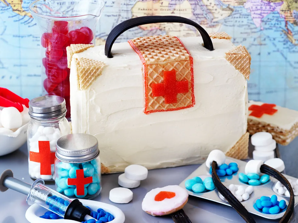 First aid cake