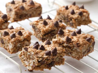 Chocolate, quinoa, seeds and nut snack bars