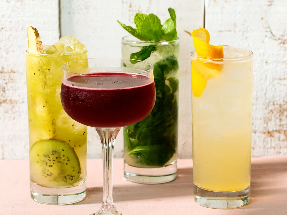 Kiwifruit & ginger highball cocktail