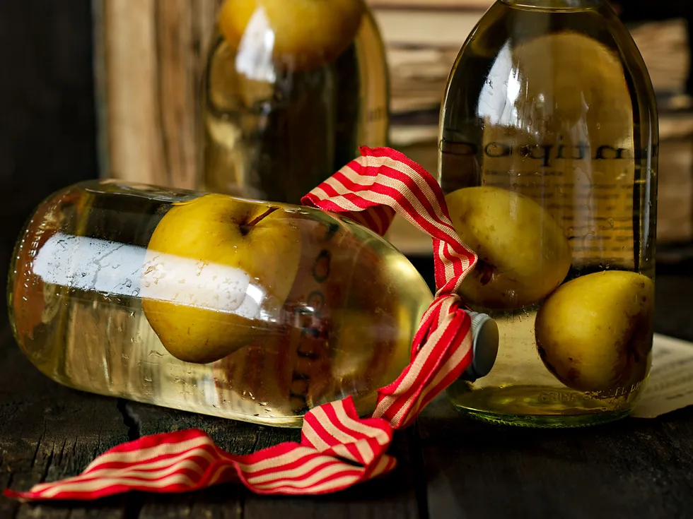 Pomme prisonnière tipple recipe