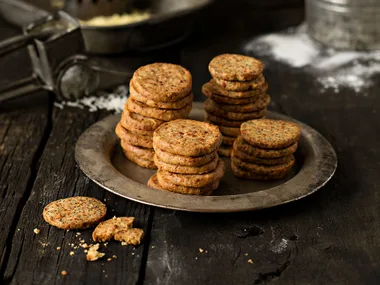 Poppy seed & parmesan crisps recipe