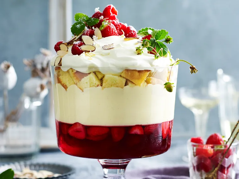 Classic Christmas trifle