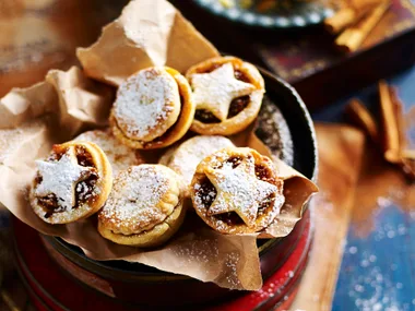 Christmas fig mince pies