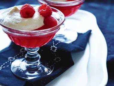 Cranberry jelly with mascarpone cream