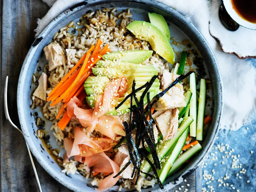 Tuna salad sushi bowl