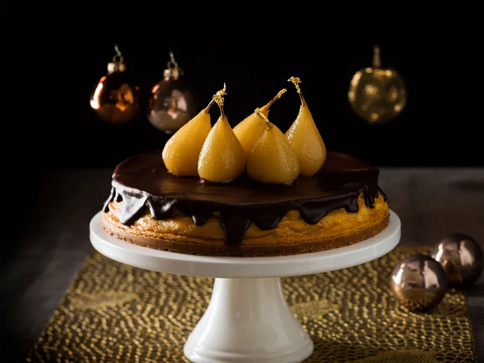 Pear, Cinnamon & Ginger Chocolate Glazed Cheesecake