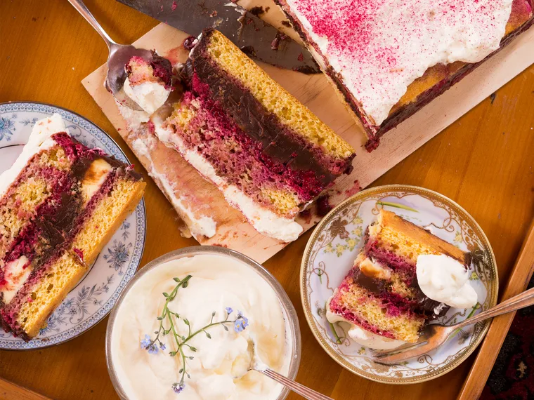 Berry & chocolate trifle cake