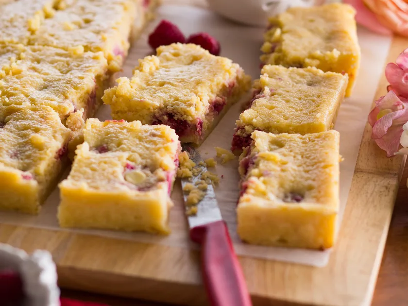 Raspberry & white chocolate slice