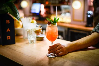 Sparkles and south cocktail