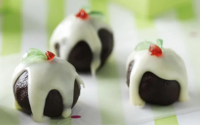 Little chocolate Christmas puddings