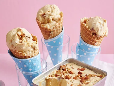Dulce de leche ice cream