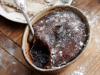 Making chocolate pudding