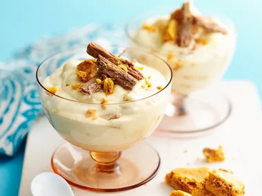 White chocolate mousse with homemade honeycomb