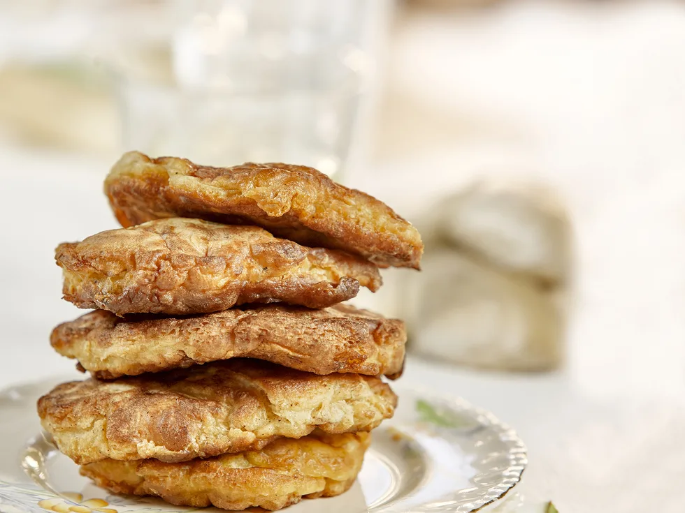 Tuatua fritters