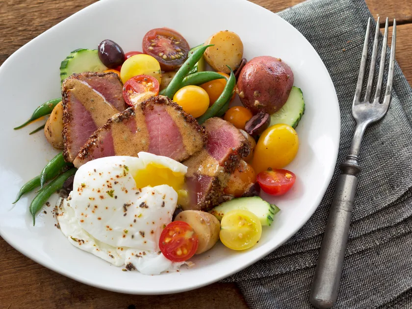 Niçoise salad with chia and chilli crusted tuna