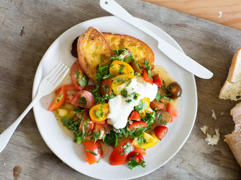 Tomato smash with feta whip
