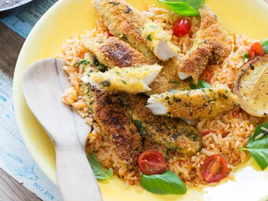 Tomato rice with crumbed fish