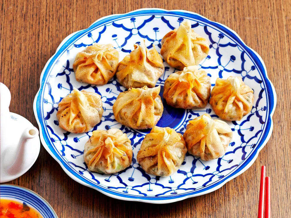 Fried vegetable dumplings