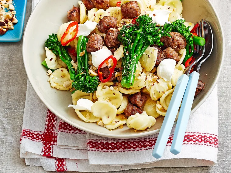 Broccolini, goat&rsquo;s cheese and sausage orecchiette