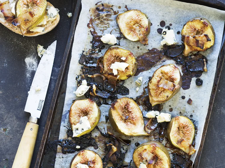 Roasted figs with pancetta and blue cheese