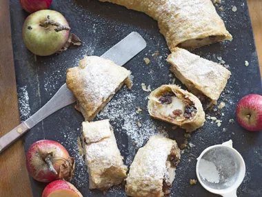 Mum’s apple strudel
