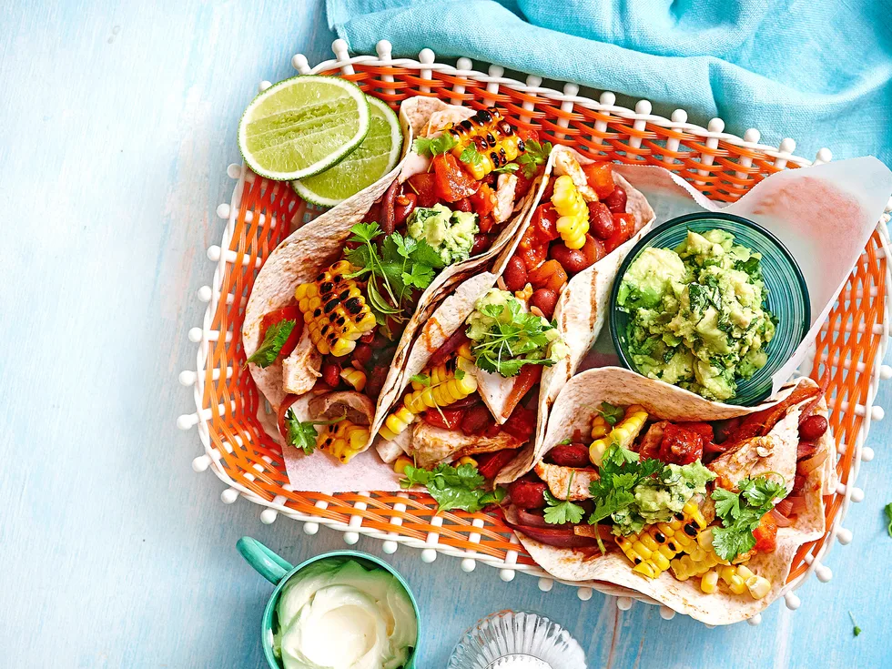 Chicken and corn soft tacos
