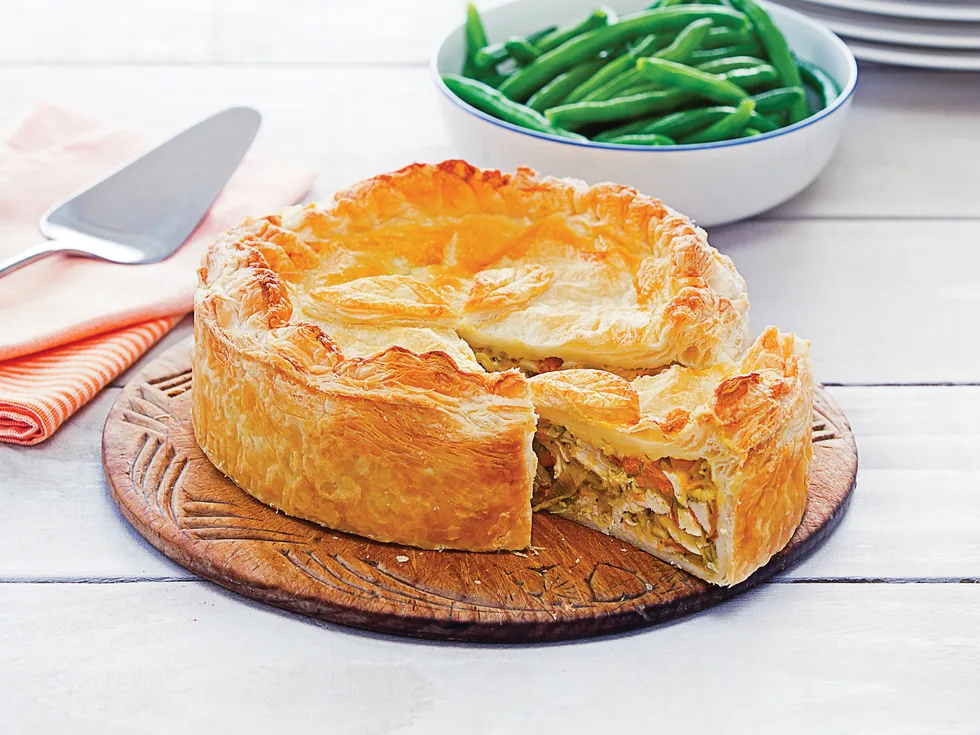 Chicken and leek pie