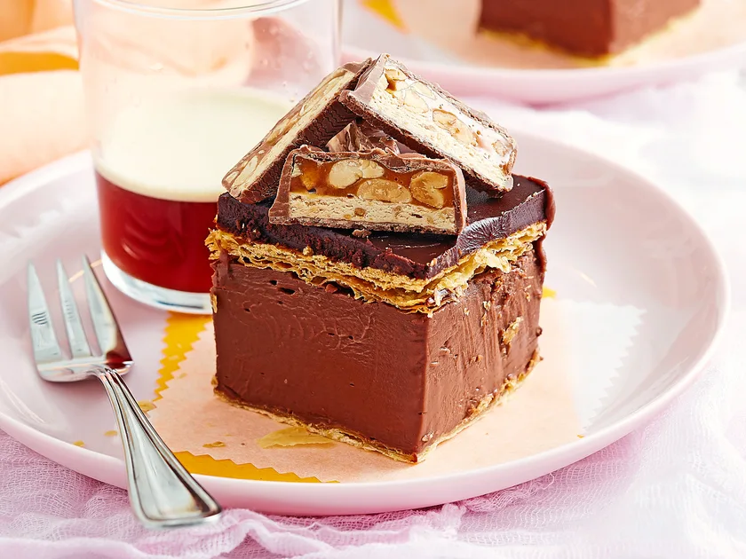 Choc-vanilla slice