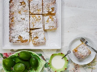 Feijoa and custard crumble tart