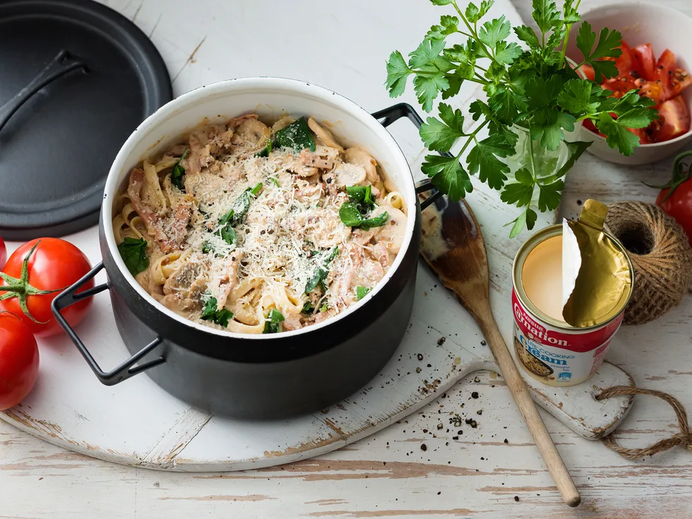 Creamy chicken carbonara