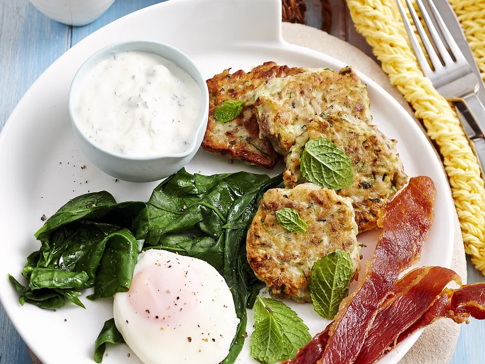 Zucchini fritters with mint yoghurt