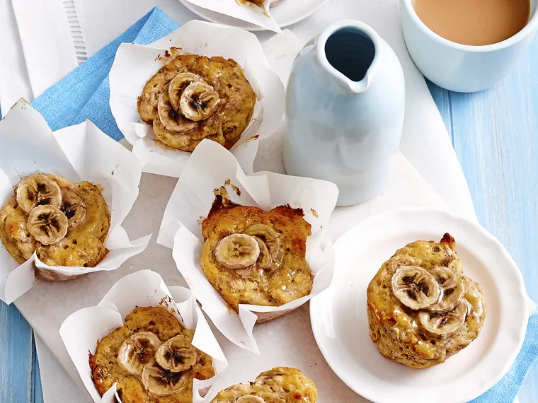 Banana-bran muffins