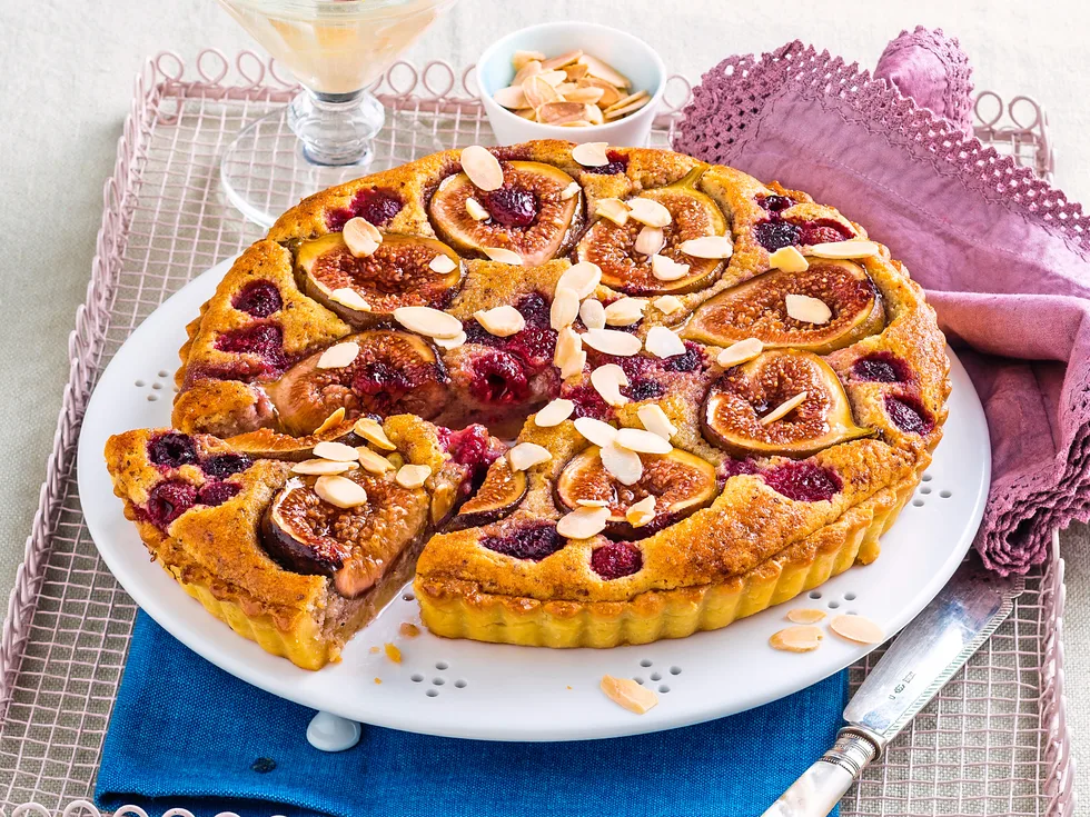 Caramelised fig frangipane tart